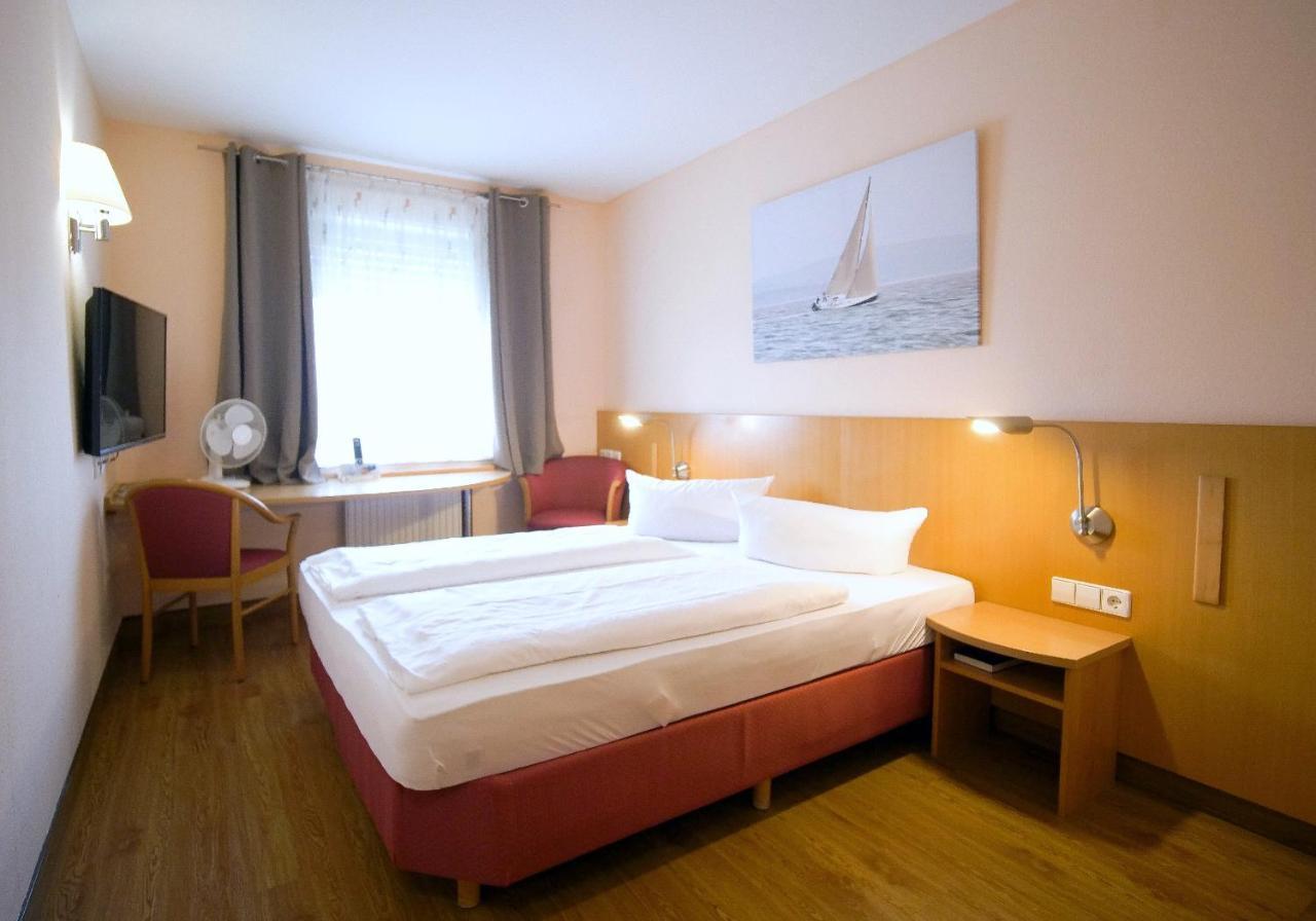 Hotel Sunparc - Shuttle Zum Europa-Park Rust 4Km & Rulantica 2Km Ringsheim Kültér fotó
