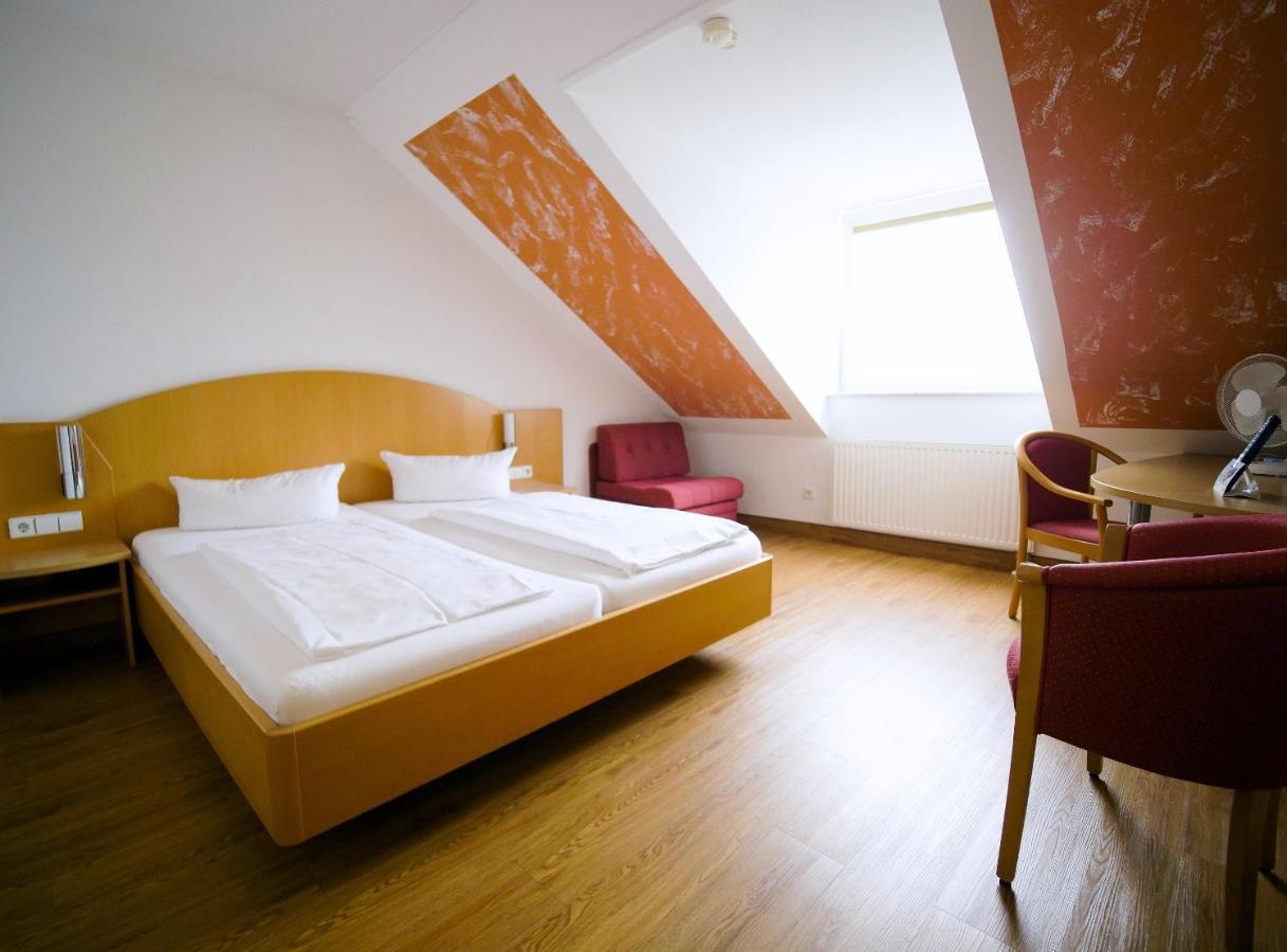 Hotel Sunparc - Shuttle Zum Europa-Park Rust 4Km & Rulantica 2Km Ringsheim Kültér fotó