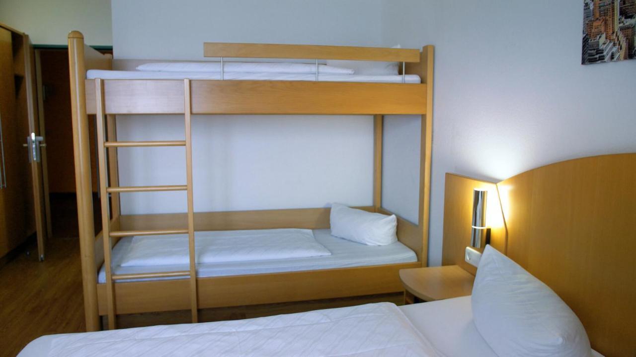 Hotel Sunparc - Shuttle Zum Europa-Park Rust 4Km & Rulantica 2Km Ringsheim Kültér fotó