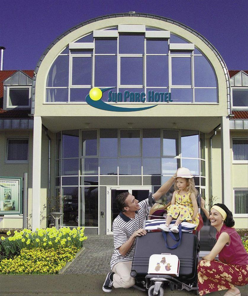 Hotel Sunparc - Shuttle Zum Europa-Park Rust 4Km & Rulantica 2Km Ringsheim Kültér fotó