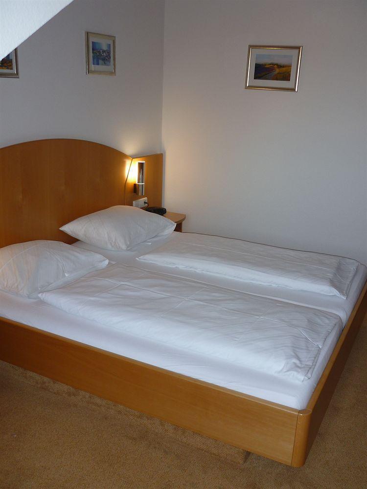 Hotel Sunparc - Shuttle Zum Europa-Park Rust 4Km & Rulantica 2Km Ringsheim Kültér fotó