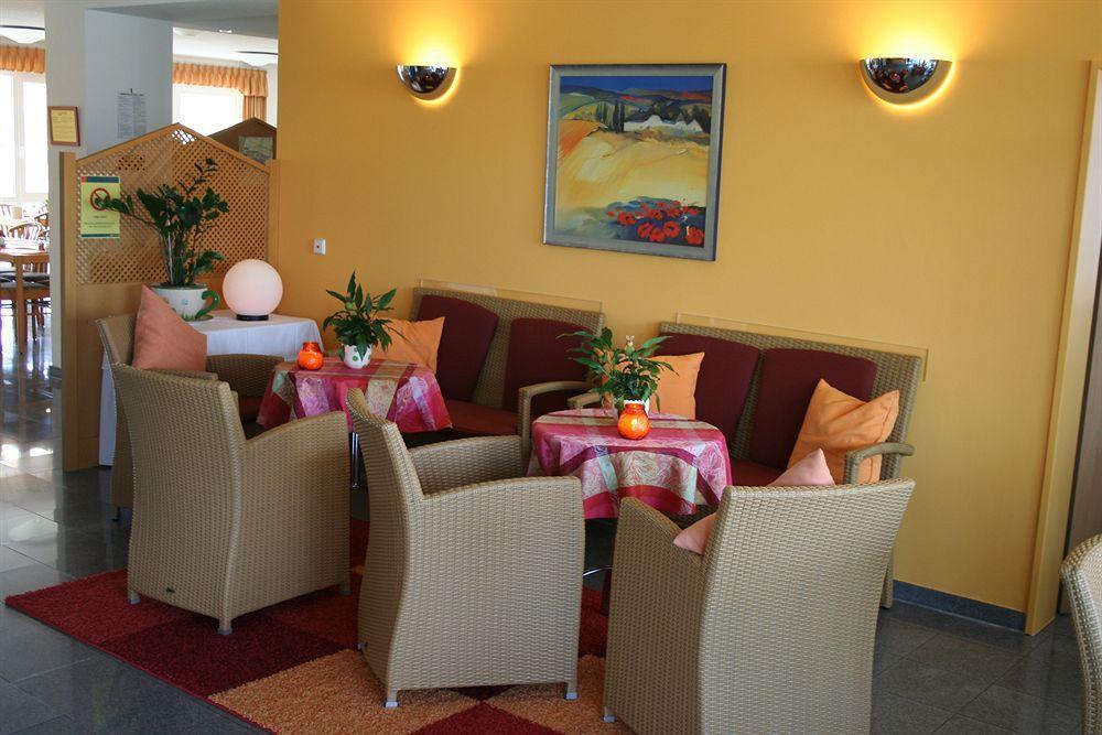 Hotel Sunparc - Shuttle Zum Europa-Park Rust 4Km & Rulantica 2Km Ringsheim Kültér fotó